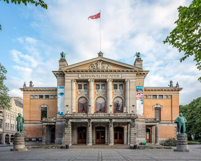 Nationaltheatret front